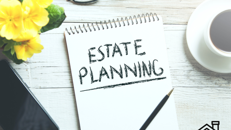 Notebook that says Estate Planning